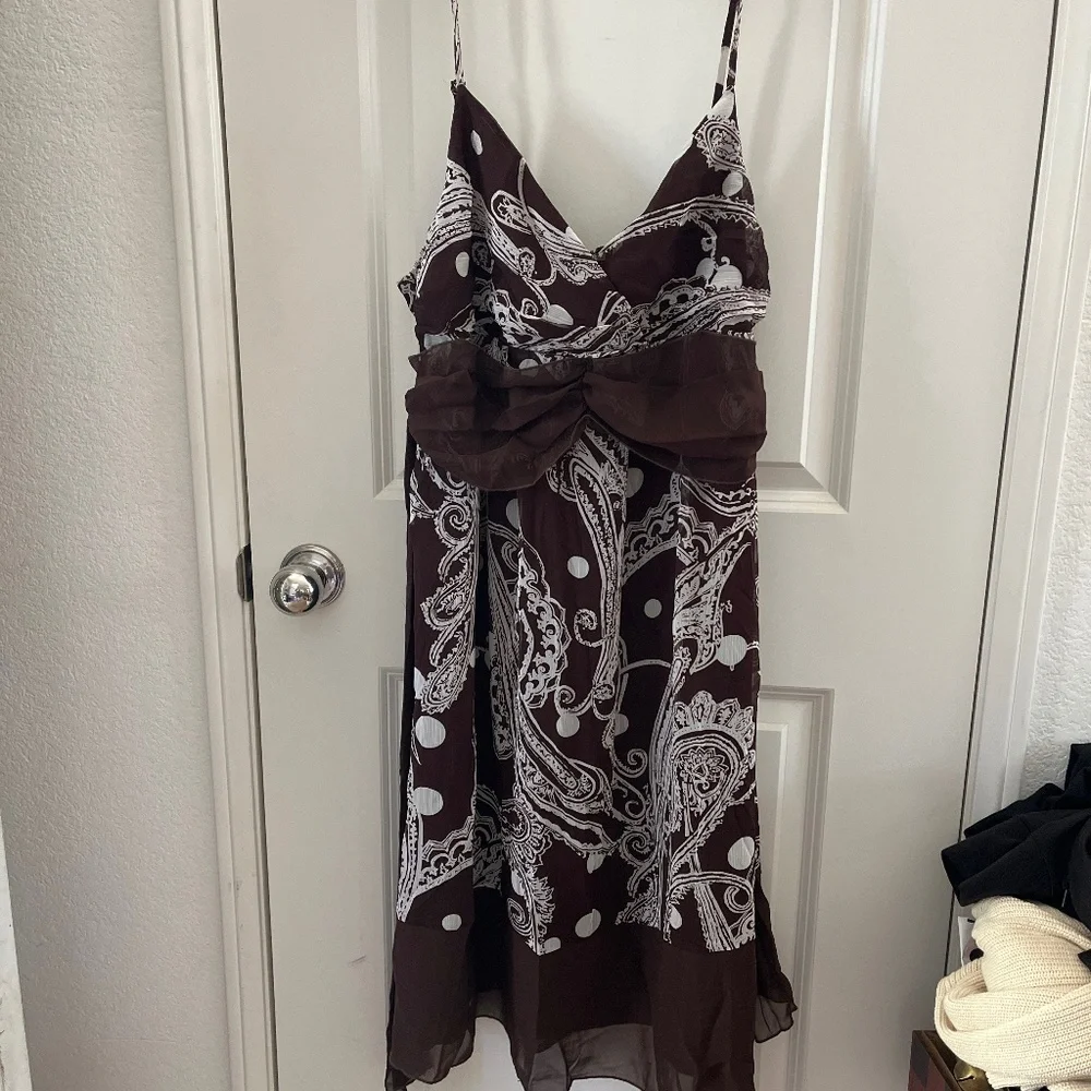 Dress - Picture 1 of 2